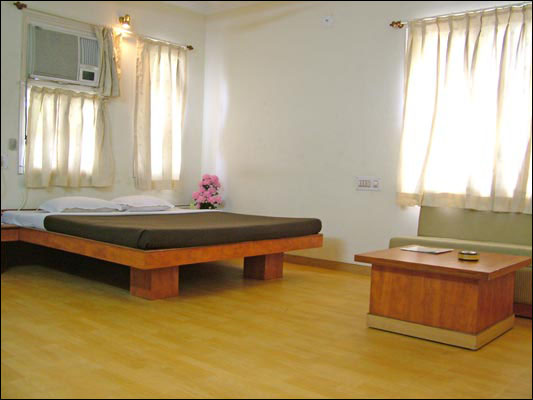 Hotel Sahaj Palace